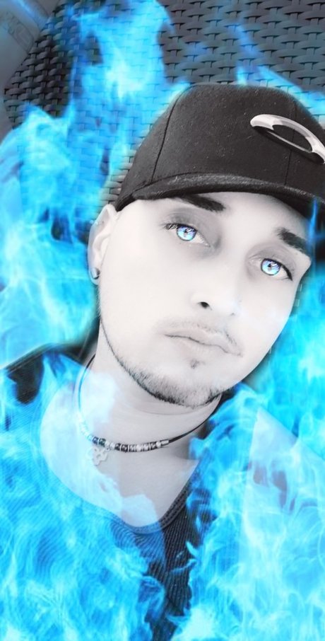 Daddynred model hot pics