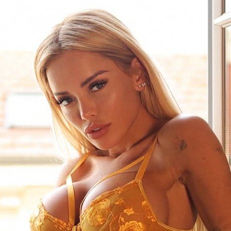 Aurelie Preston VIP_ erotic actress photo