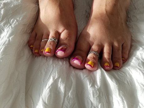 PreciousDigits star hot picture