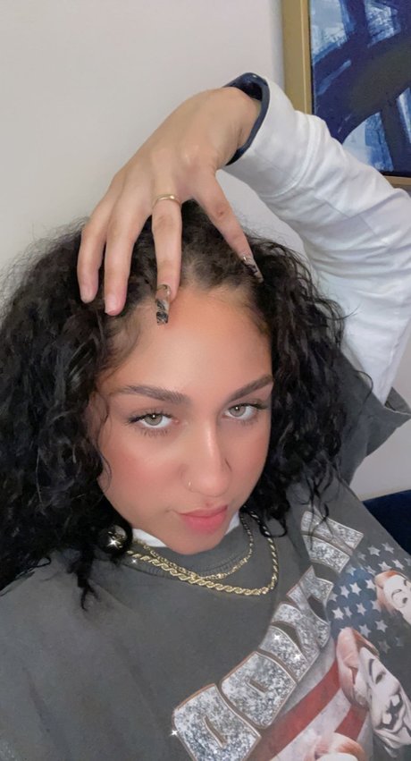 Top 4_ high quality model picture