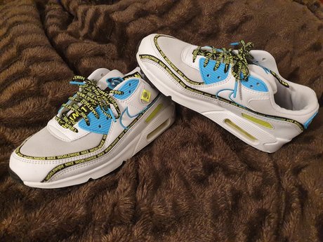 Policesneakers model xxx pic