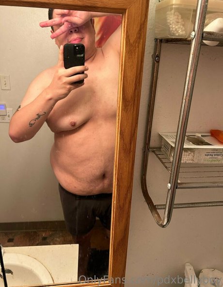 pdxbellyboy naked model photos