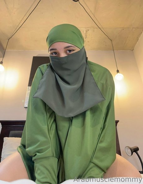 Arabmusclemommy model perfect images