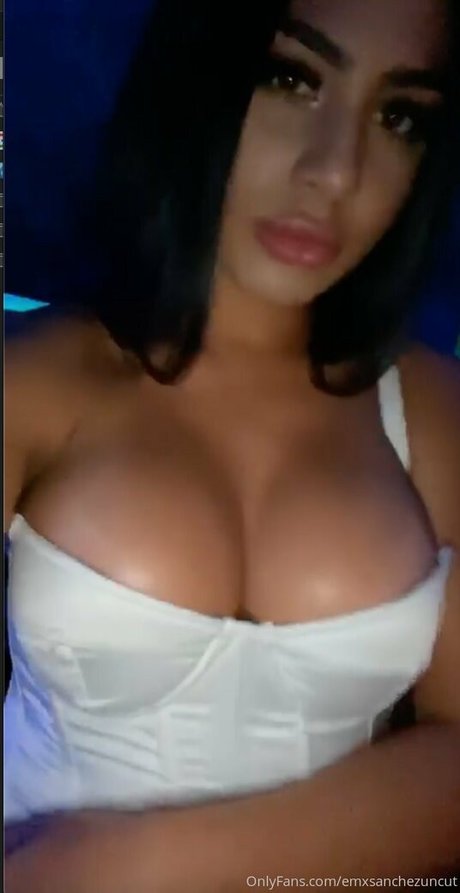 emxuncut erotic star img