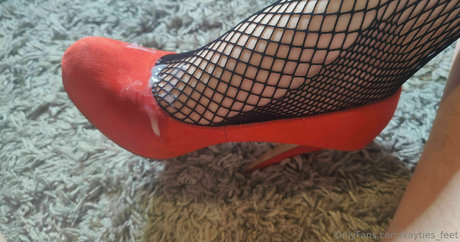 kayties feet star photos