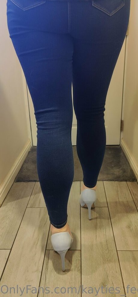 kayties feet star adult pictures