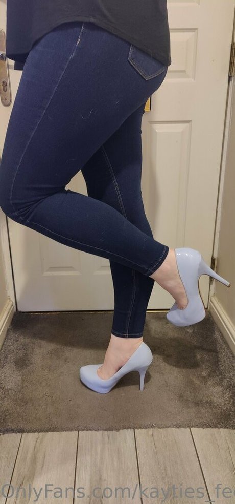 kayties feet perfect star picture