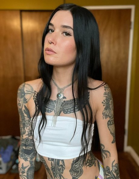 Peechfuzzzz hd actress gallery