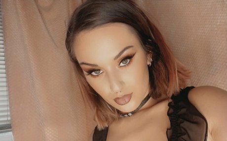 realhoneytunnelx top actress img