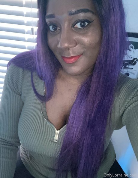 mslorraineldn model hot image