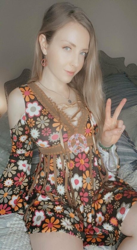 karlakush420 hot pornstar img