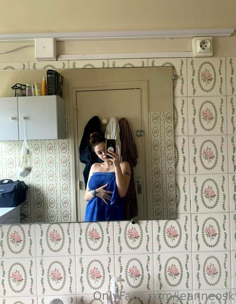 jeanneosk naked model galleries