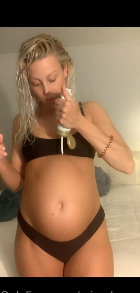 misscherryfit pornographic star pictures