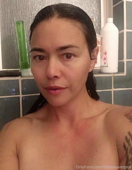 thedanavespoli naked actress img