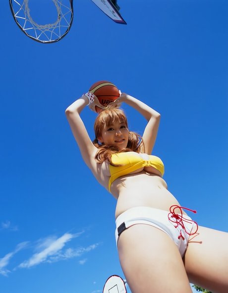 Yoko Matsugane free pornstar pic