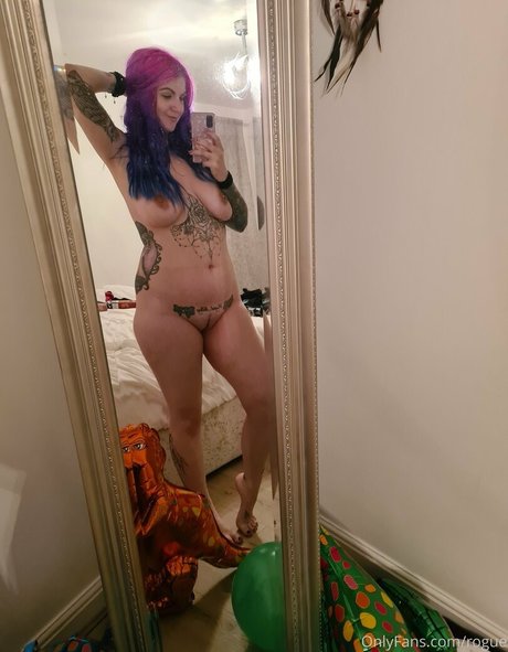 rogue star sex photos