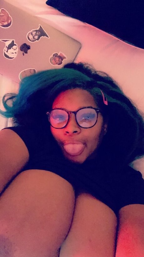 moodybb star exclusive img