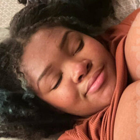 moodybb nude model photos