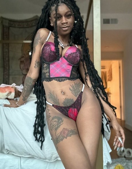 yungyannahfetish free pornstar pictures