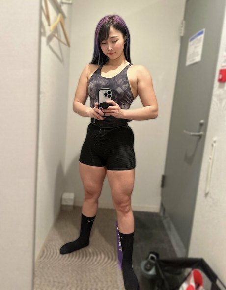 blamagitanaka nudes model archive