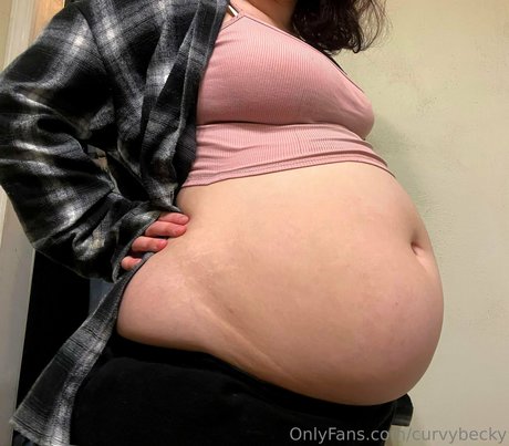 curvybecky naked model pictures