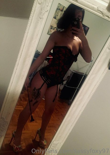 sassyfoxy97 pornstar adult gallery