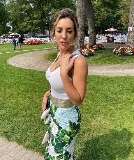 majikAF hd star photo