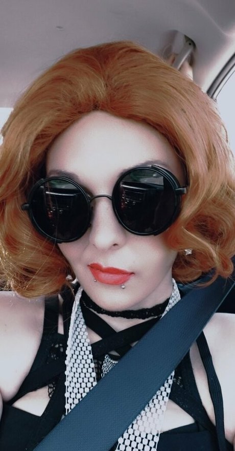 wyldestardust xxx pornstar images