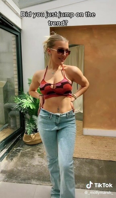 Molly Marsh best model photos