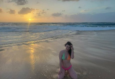 tiggerroseyfree pornstar naked photos