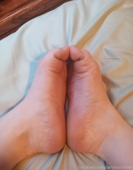 iamyoursinner sexy pornstar picture