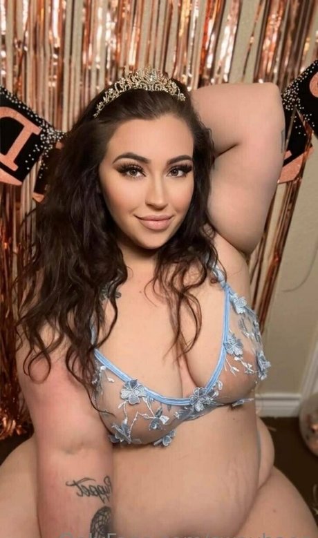 swaybaee hot star images