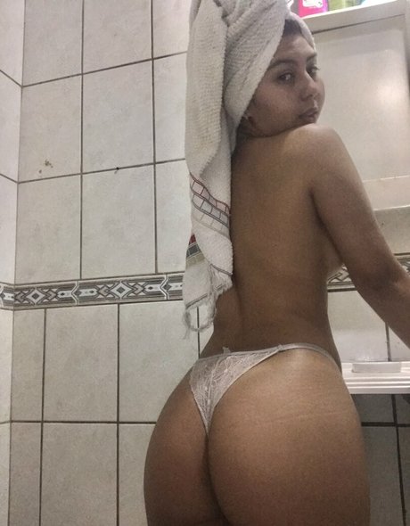 Sanbelly star free pics