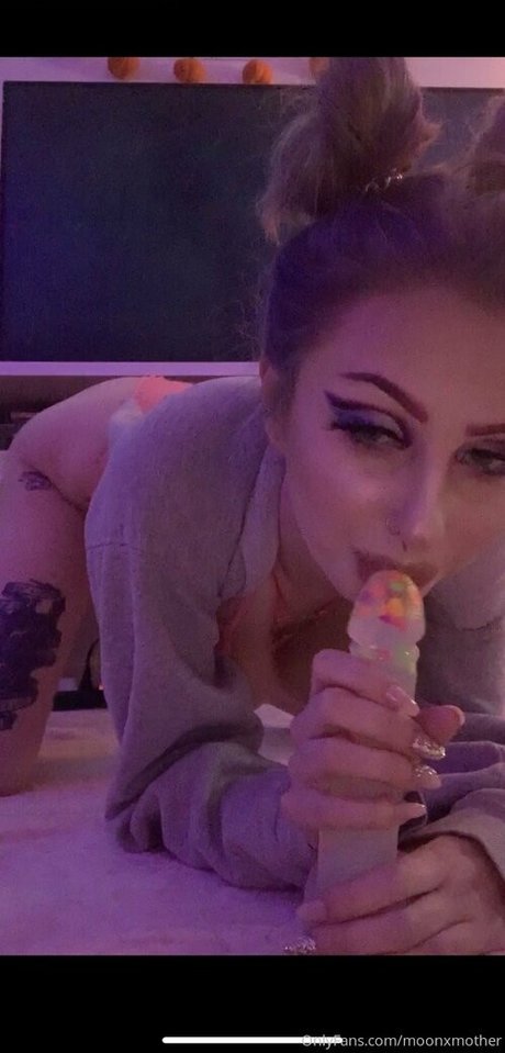 swampxslut sexy actress image