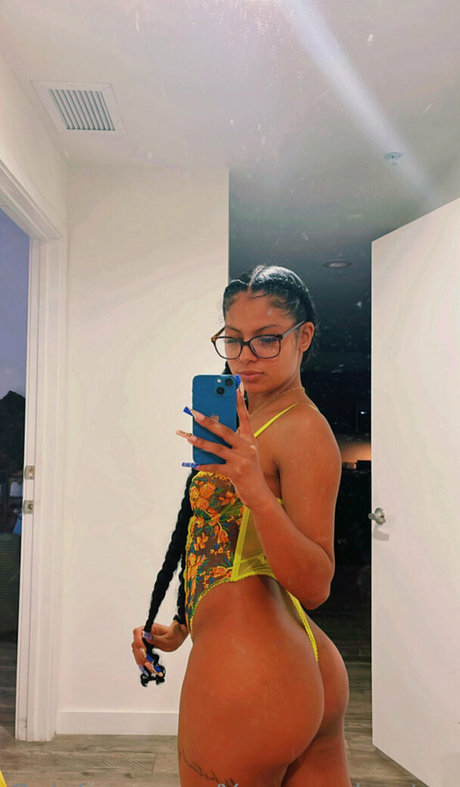 anikastar erotic model photos