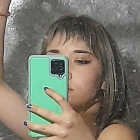 mewslut model pornographic images