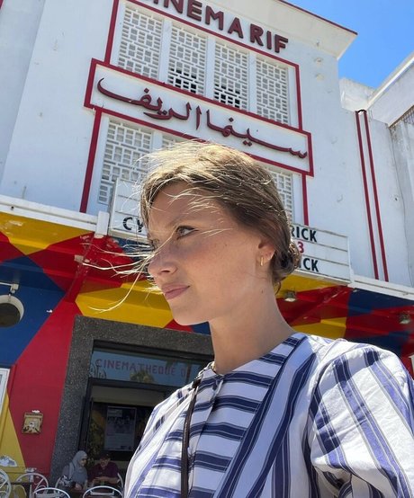 Aly Michalka model nice photo