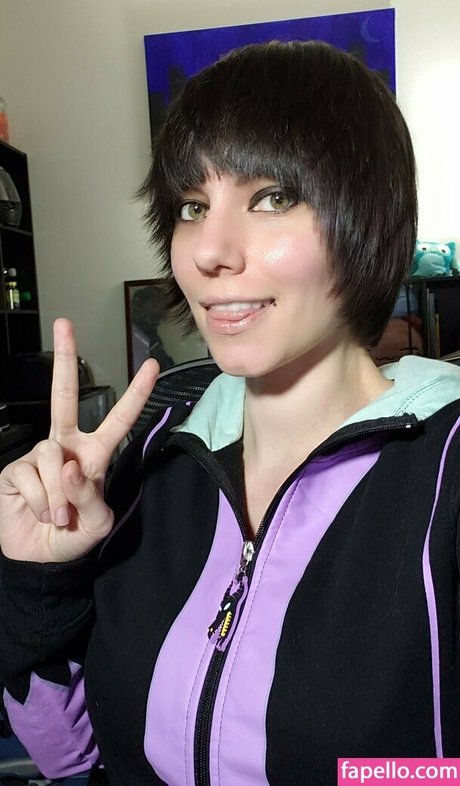 Sinnocent pornstar exclusive image