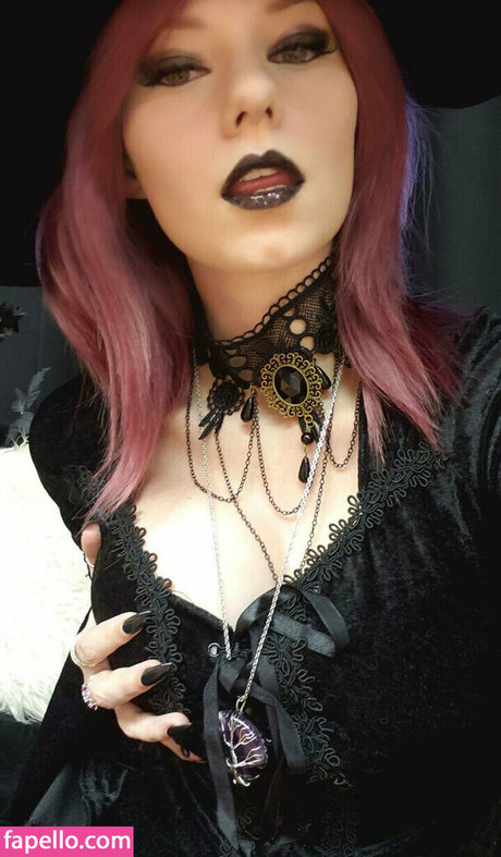 Sinnocent pornstar high quality pic