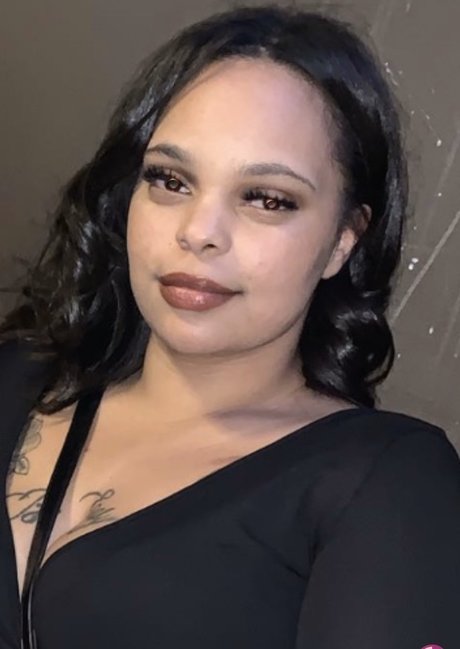 Dominique Marks pornstar high quality img