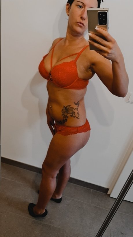 DaisyAngel star porn pic