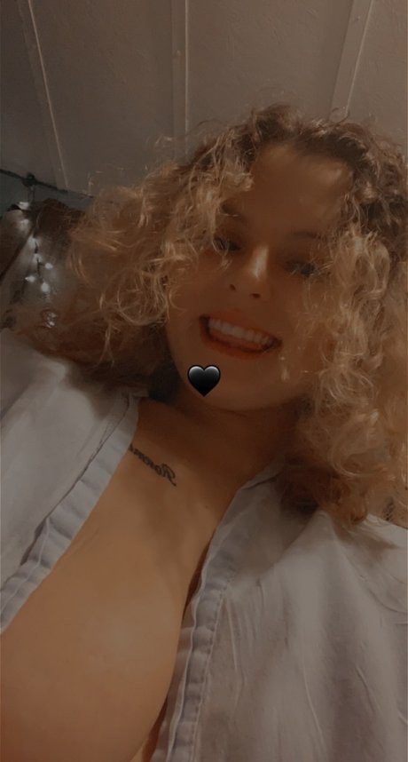 Yourfavsnowbunny naked actress gallery