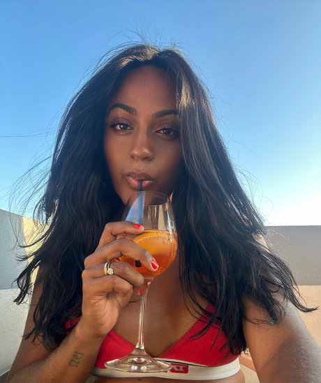 Prettymood nudes actress img