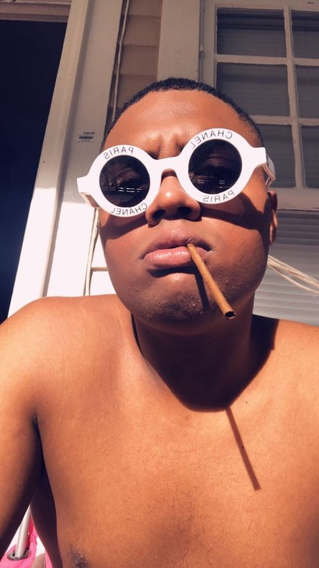 E anuel_ star nice pic