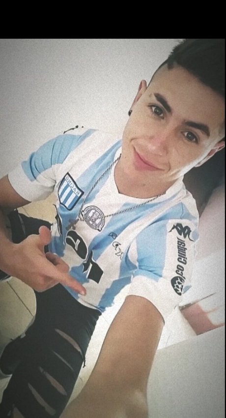 derwinnaughty model naked image