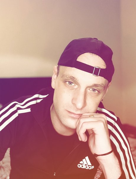 Scottish Boyo pornstar top photo