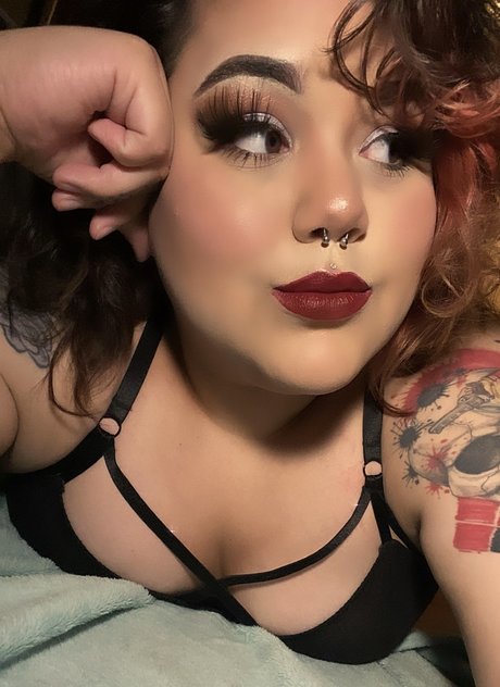 Queen Bae pornographic actress picture