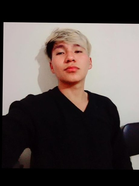 DAVID TRS xxx star pic