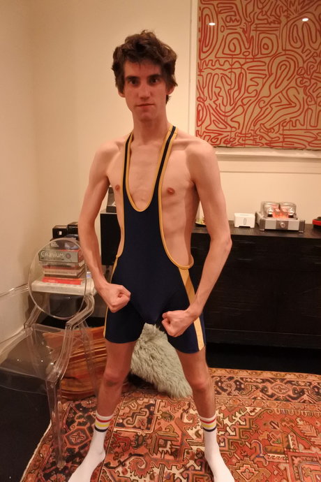 Diablito con Cara Angelito model art gallery