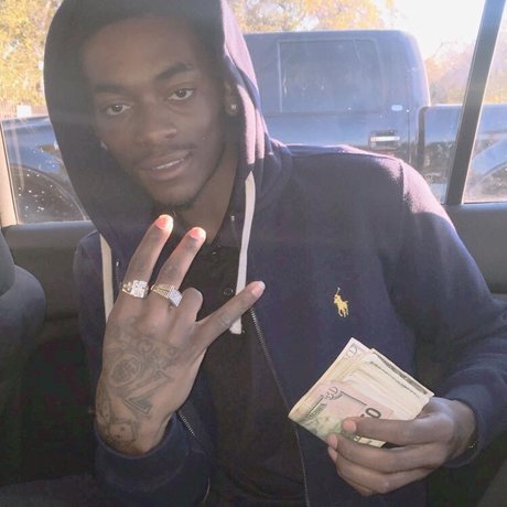 KGdaGOAT star nice photos